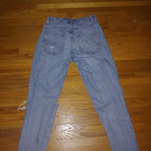 Garage Mom Jeans - Picture 4 of 6